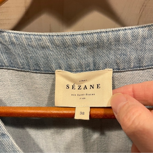 Cute Sezane Vennila denim chambray chunky tortoise button puff sleeve mini dress - Picture 5 of 11